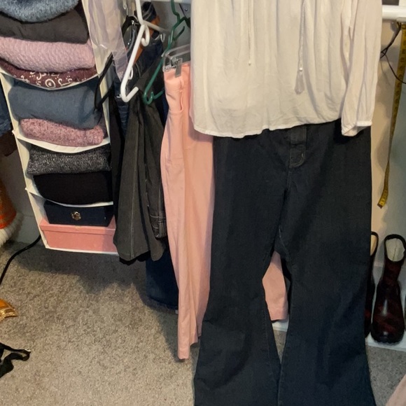 Waist 22”. Rise 14 inches in theme 29” Fashion bugged denim jeans size 24WP - Picture 9 of 9